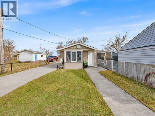 515 LYPPS BEACH, Colchester, Ontario N0R1G0