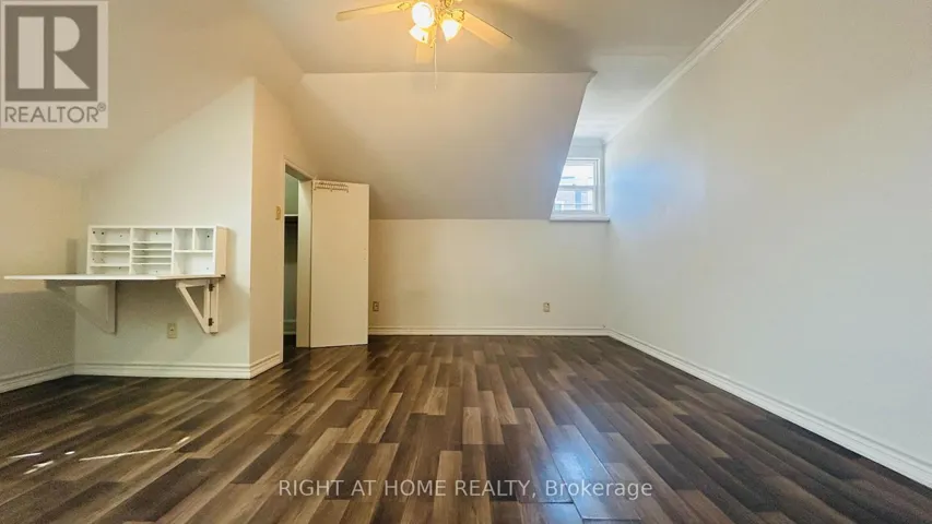 3 - 60 LONG BRANCH AVENUE, Toronto (Long Branch), Ontario M8W3J2