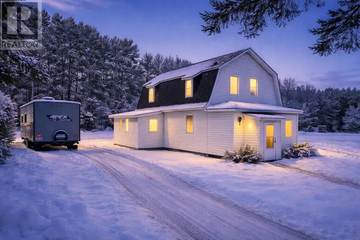 4 Riverview ST, Nipigon, Ontario P0T2J0