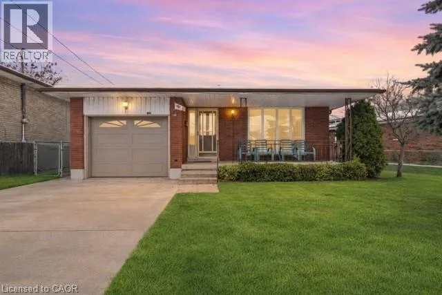 88 GLEN VALLEY Drive, Hamilton, Ontario L8K5W5