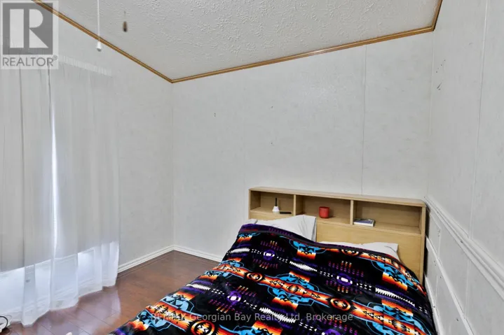 780