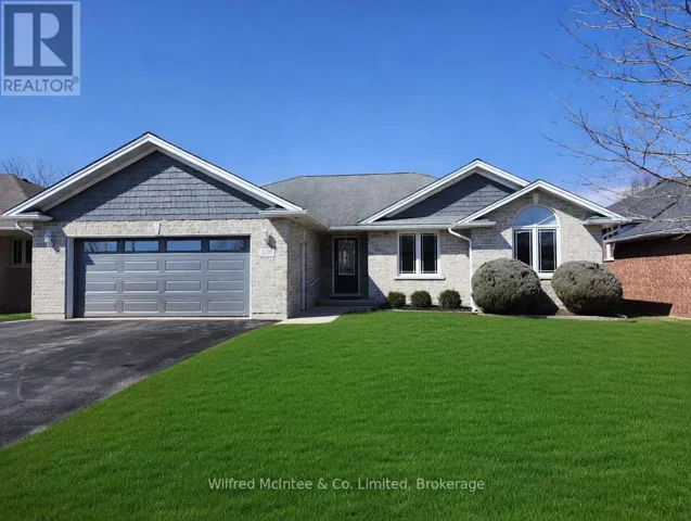 230 4TH STREET CRESCENT, Hanover, Ontario N4N3S2