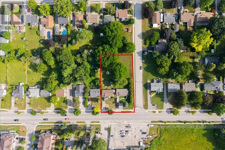 104 EAGLE STREET, Newmarket (Central Newmarket), Ontario L3Y1J4