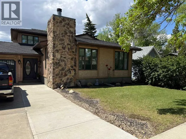 211 4 Avenue SE, Three Hills, Alberta T0M2A0