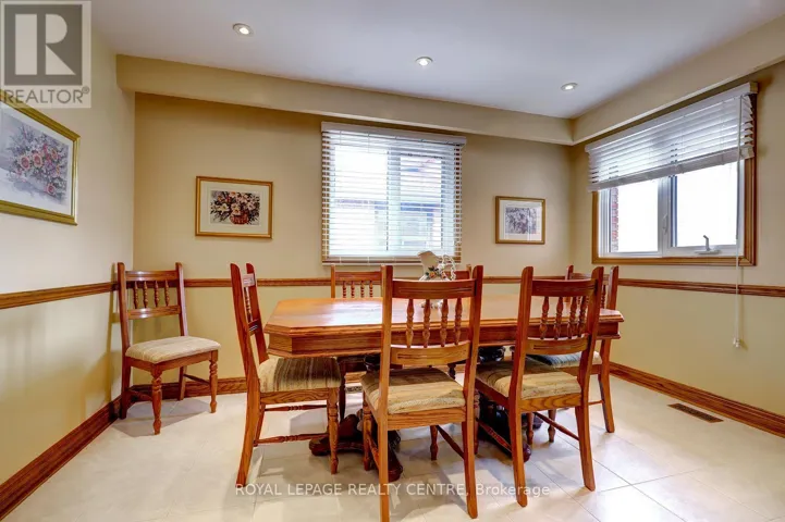 2405 ROSEMARY DRIVE, Mississauga (Erindale), Ontario L5C1X1