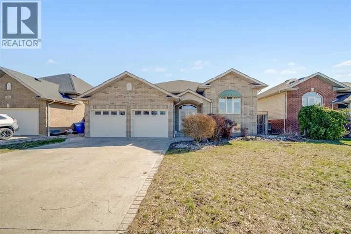 1596 MORNINGSTAR AVENUE, Windsor, Ontario N8P1P9