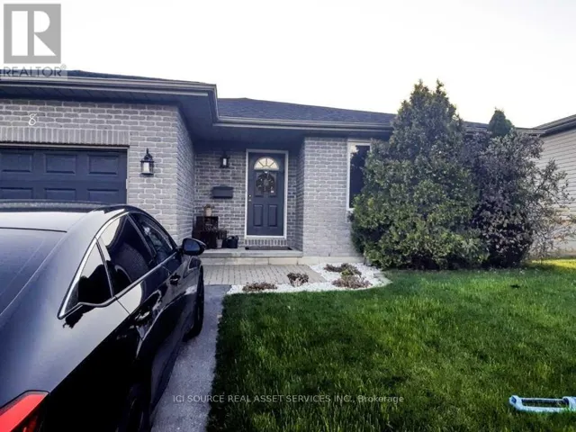 8 MAYHEW DRIVE, Quinte West (Murray Ward), Ontario K8V6W8