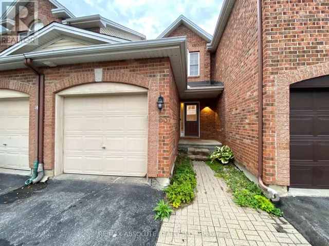 63 SILVERLACE PRIVATE, Ottawa, Ontario K1T3Z8