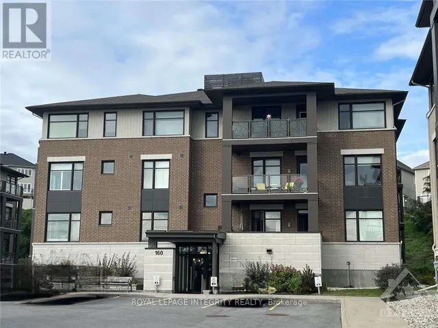 101 - 160 GUELPH PRIVATE, Ottawa, Ontario K2T0J4