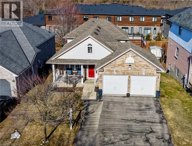 84 ENDEAVOUR Drive, Cambridge, Ontario N3C4C2