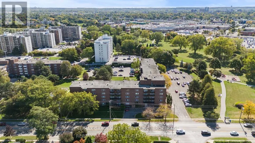 517 - 196 SCOTT STREET, St. Catharines (Fairview), Ontario L2N5T2