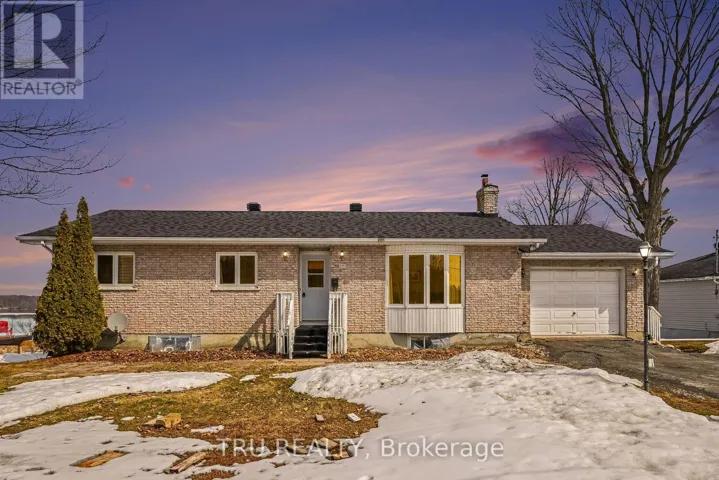 3717 PRUDHOMME STREET, Alfred and Plantagenet, Ontario K0A3K0