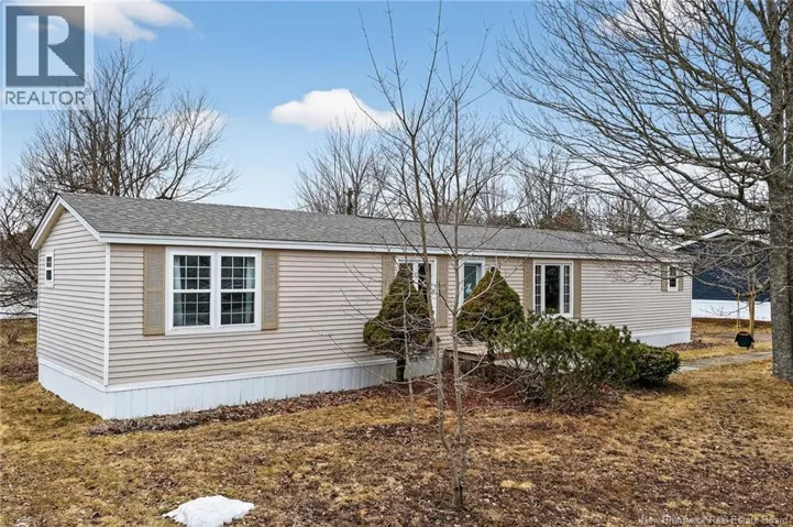 7 Kingfisher Street, Moncton, New Brunswick E1H2X8