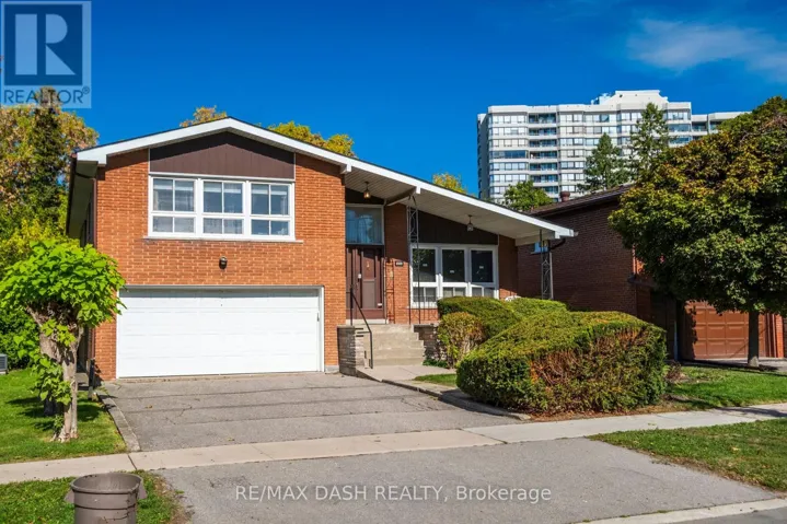 48 RUSSFAX DRIVE, Toronto (Westminster-Branson), Ontario M2R3B1