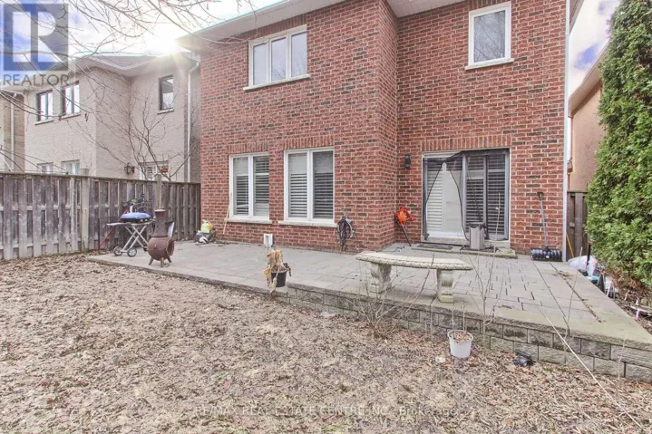 54 WOODBURY CRESCENT, Newmarket (Summerhill Estates), Ontario L3X2V5