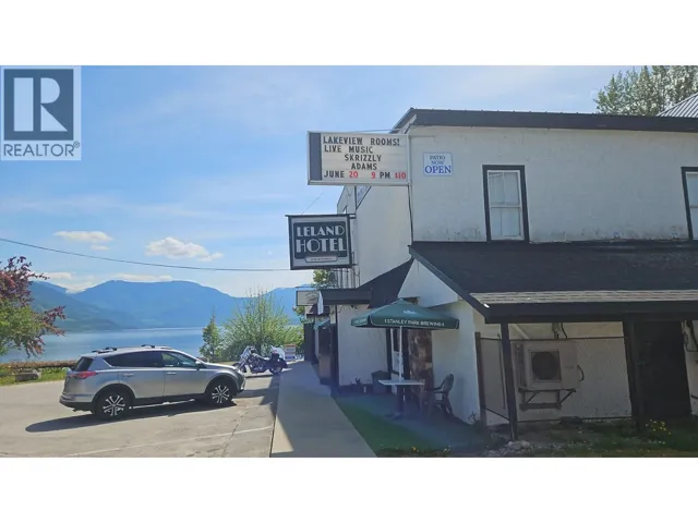 96 4 Avenue SW, Nakusp, British Columbia V0G1R0