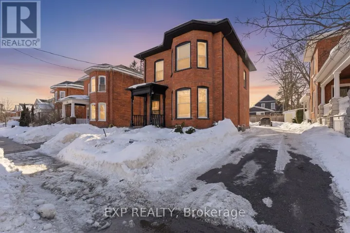 300 CHARLES STREET, Belleville (Belleville Ward), Ontario K8N3M8