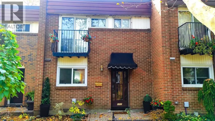 1711 EAST GATE ESTATE Unit# 46, Windsor, Ontario N8T2S8