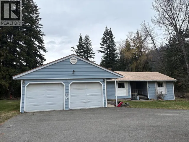 8764 Holding Road, Adams Lake, British Columbia V0E1M2