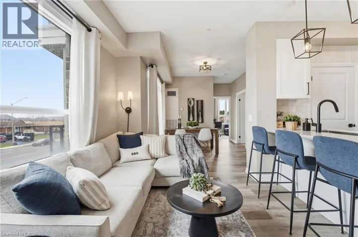 120 SPRINGVALLEY Crescent Unit# 203, Hamilton, Ontario L9C0G2