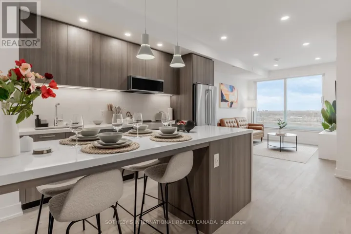 504 - 29 YORK GARDEN WAY, Toronto (Yorkdale-Glen Park), Ontario M6A2V1