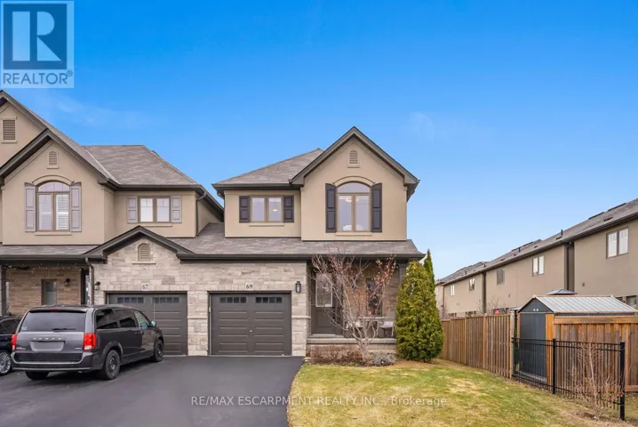 69 JOHN FREDERICK DRIVE, Hamilton (Meadowlands), Ontario L9G0G6