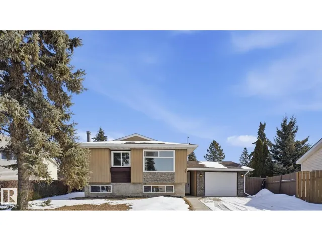 29 MCNABB CR, Stony Plain, Alberta T7Z1G8