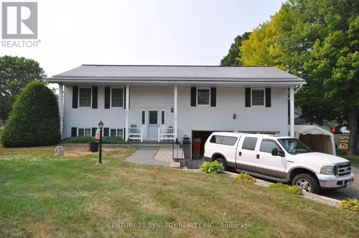 186 GOLF CLUB ROAD N, Rideau Lakes, Ontario K7A4S5