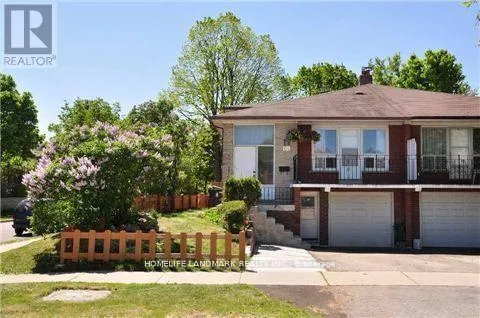MIDDLE - 84 HARRINGTON CRESCENT, Toronto (Bayview Woods-Steeles), Ontario M2M2Y5