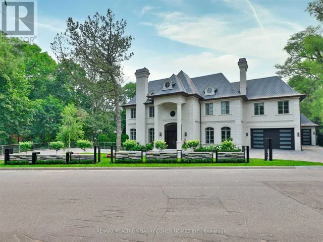 382 OLD YONGE STREET, Toronto (St. Andrew-Windfields), Ontario M2P1R4