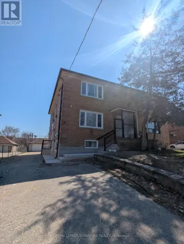 2 - 28 LEDUC DRIVE, Toronto (Rexdale-Kipling), Ontario M9W2A7