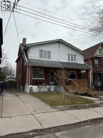 167 WOODFIELD ROAD, Toronto (Greenwood-Coxwell), Ontario M4L2W8
