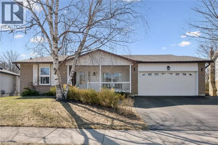 11 BLUE SPRUCE Crescent, Kitchener, Ontario N2N1L2