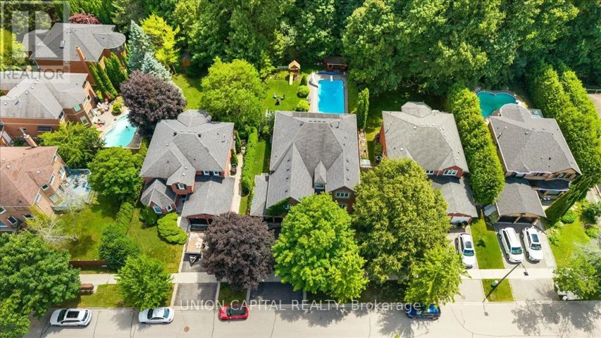 86 CHARING CRESCENT, Aurora (Aurora Highlands), Ontario L4G6P5