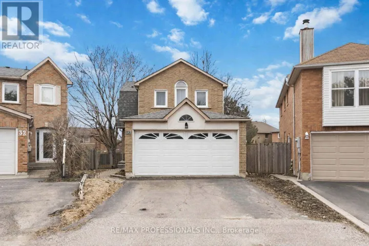 34 NEWMAN COURT, Brampton (Westgate), Ontario L6S5T1