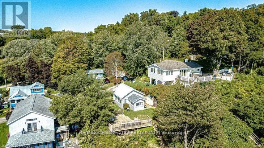 49225 BLAIR , R. R. 2 DRIVE, Malahide (Port Bruce), Ontario N5H2R2