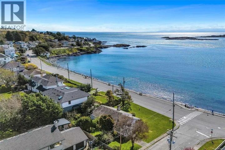 406 Beach Dr, Oak Bay, British Columbia V8S2M4