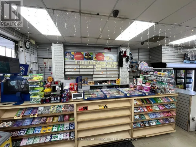 788 COLBORNE STREET, Brantford, Ontario N3S3S4