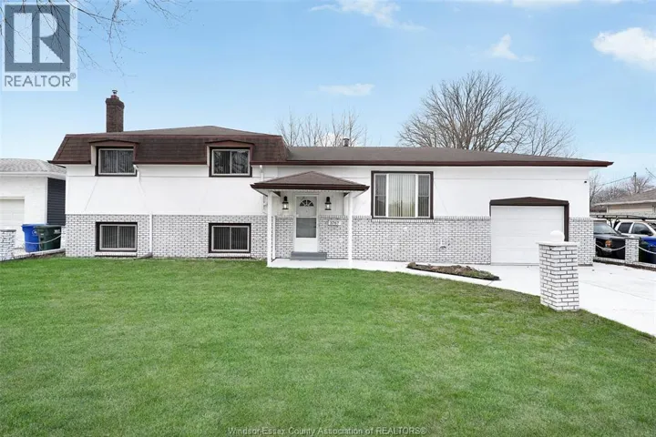 3767 TURNER, Windsor, Ontario N8W3N2