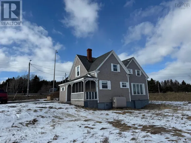 1 Hillside Boularderie Road, Groves Point, Nova Scotia B1Y2X4