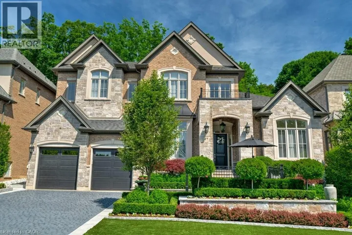 47 LEGACY Lane, Ancaster, Ontario L9G0G2