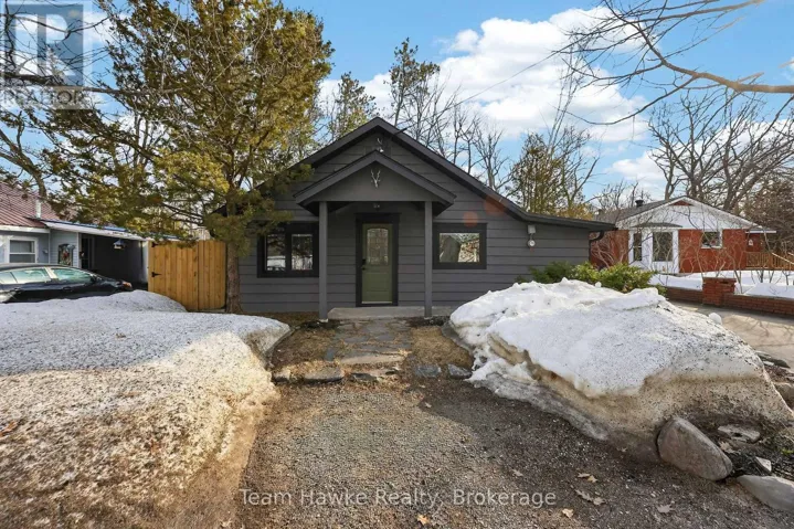 283 TINY BEACHES ROAD S, Tiny, Ontario L0L2J0