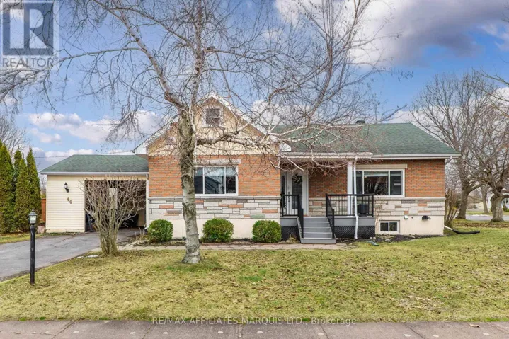 40 BETHUNE AVENUE, South Stormont, Ontario K0C1P0