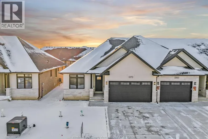 2575 BARKLEY AVENUE, Windsor, Ontario N8P0E9