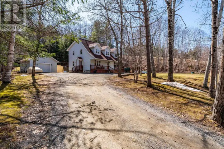 1082 Meadowvale Road, East Tremont, Nova Scotia B0P1R0