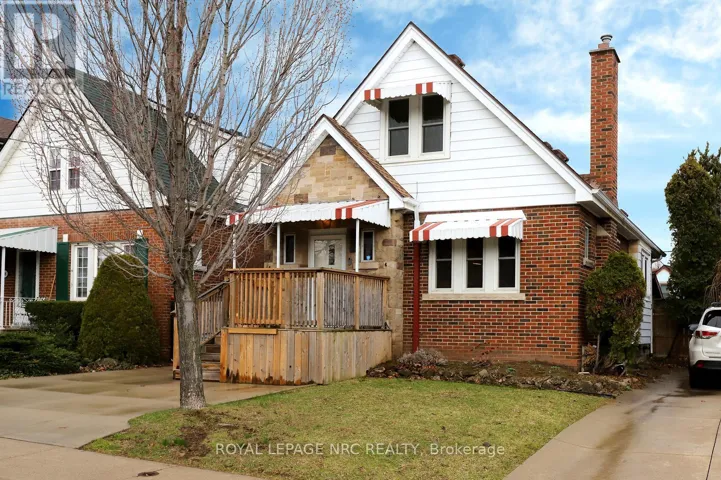292 HUXLEY AVENUE S, Hamilton (Delta), Ontario L8K2R4