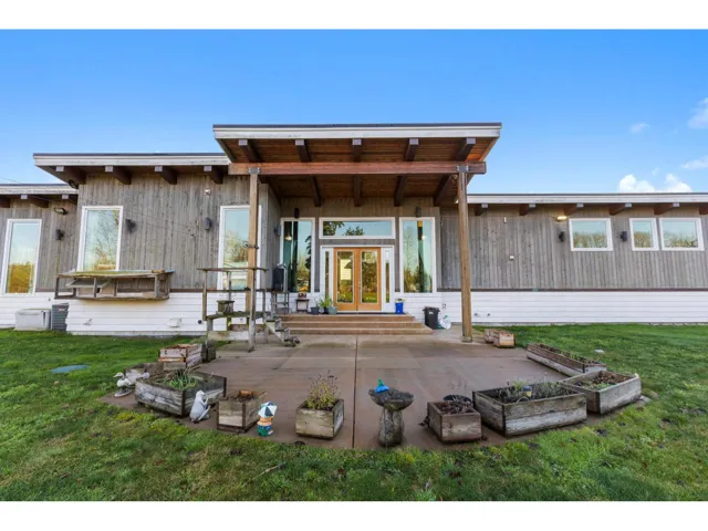 24509 36 AVENUE, Langley, British Columbia V2Z1J2