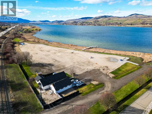 7850 Redwing Road, Vernon, British Columbia V1B3W6