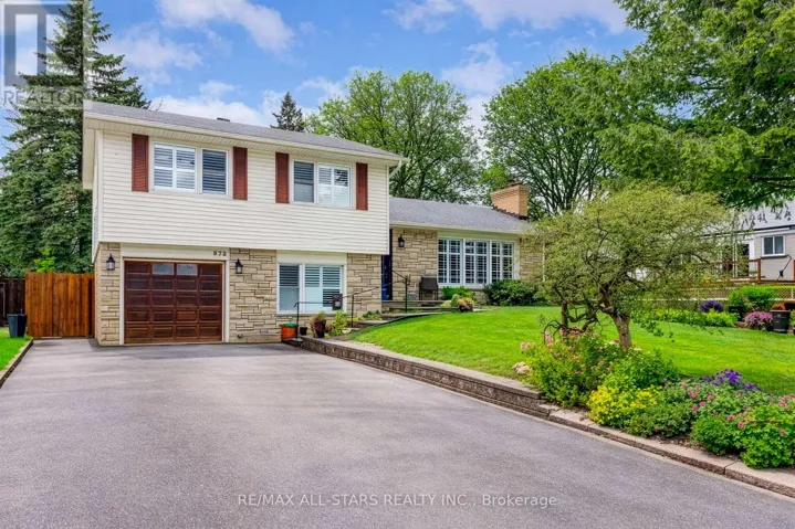 872 LAW STREET, Oshawa (Centennial), Ontario L1G4M4