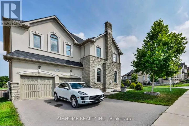 LOWER - 707 FRANK HEMPEN COURT, Newmarket (Stonehaven-Wyndham), Ontario L3X0G4